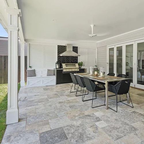 فروش سنگ تراورتن رضوانشهر برای دیوارهای سنگی داخلی