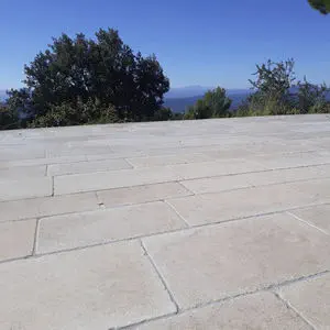 فروش سنگ مرمریت مشکی رضوانشهر با مقاومت در برابر آلودگی